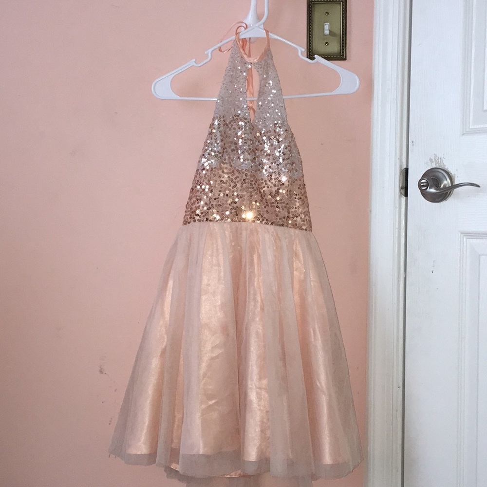 Beautiful Halter Top Sequin Dress